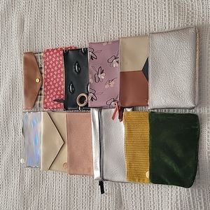 12 IPSY make-up bags